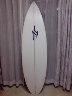 JCのサーフボード、ボトム