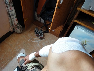 大げさな包帯たち