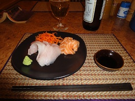 サーモンとマナガツオのお刺身