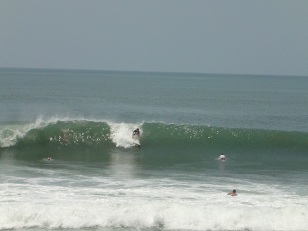 チャングータヒチの掘れホレの波