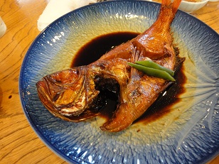 伊豆なら金目鯛の煮付け